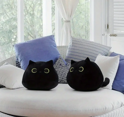 BLACK PLUSHIE CAT