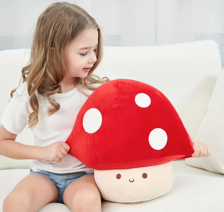 RED GIANT MUSHROOM PLUSHIE